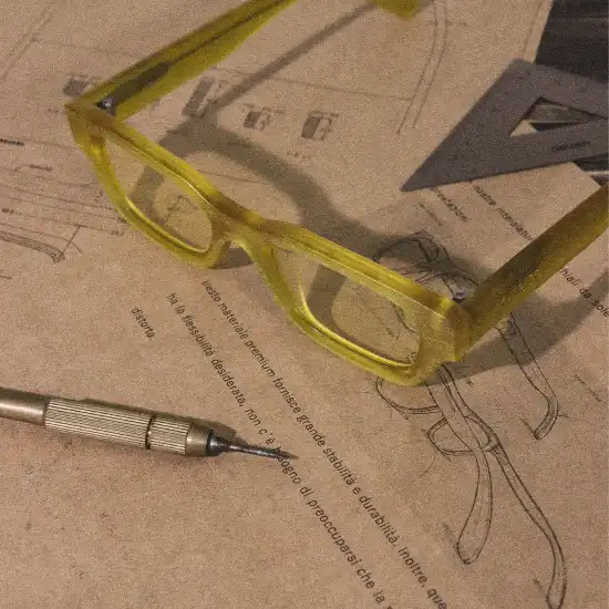 OEM ODM drawing acetate sunglasses frames on paper with a pencil