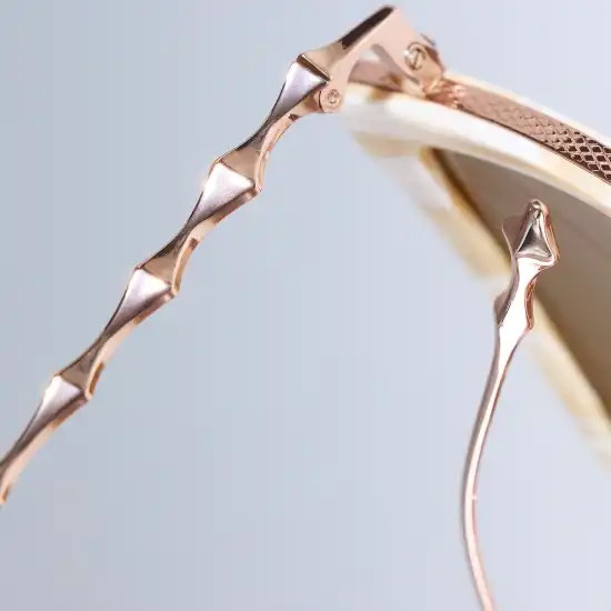 Our frames that retain form and function in extremes