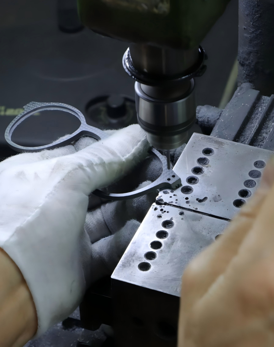 Carbon fiber eyewear care guide visual