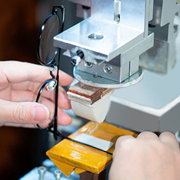 Test di robustezza strutturale per montature