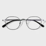 Customized Fashion Titanium Glasses YETO-025