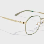 Customized Fashion Titanium Glasses YETO-025